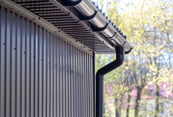Sheet Metal Siding Repair in Yonkers